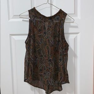 Paisley style tank with fun collar